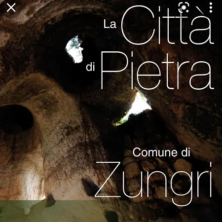 Casa Vacanza * Zungri
